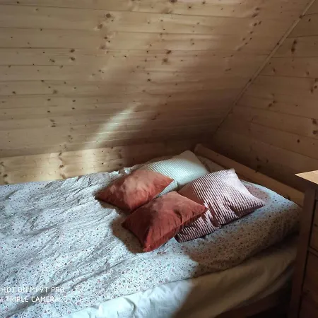 Prázdninový dům Chatka Miedzy Sosnami *